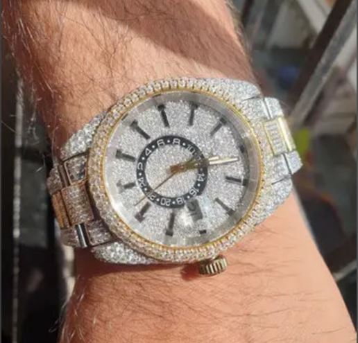 CE  Lavish Round Dial  Iced Out VVS Moissanite Stainless Steel  Diamond Hip Hop Bust Down Watch  Studded Watch Automatic Movement Watch Fully Iced out Watch CE_R1025